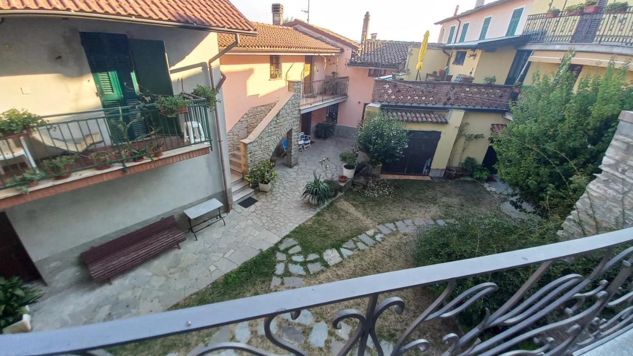 La Maison Du Chateau Cremolino Exterior photo
